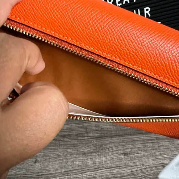 COACH Leather Wallet Orange - Picture 5 of 8